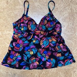 NWOT Floral tankini size 12